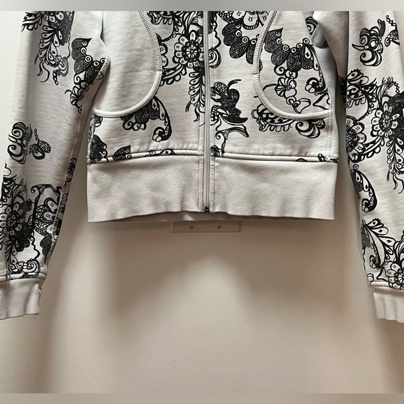 Lululemon | Limited Edition Scuba Hoodie - Size XS - Picture 6 of 11
